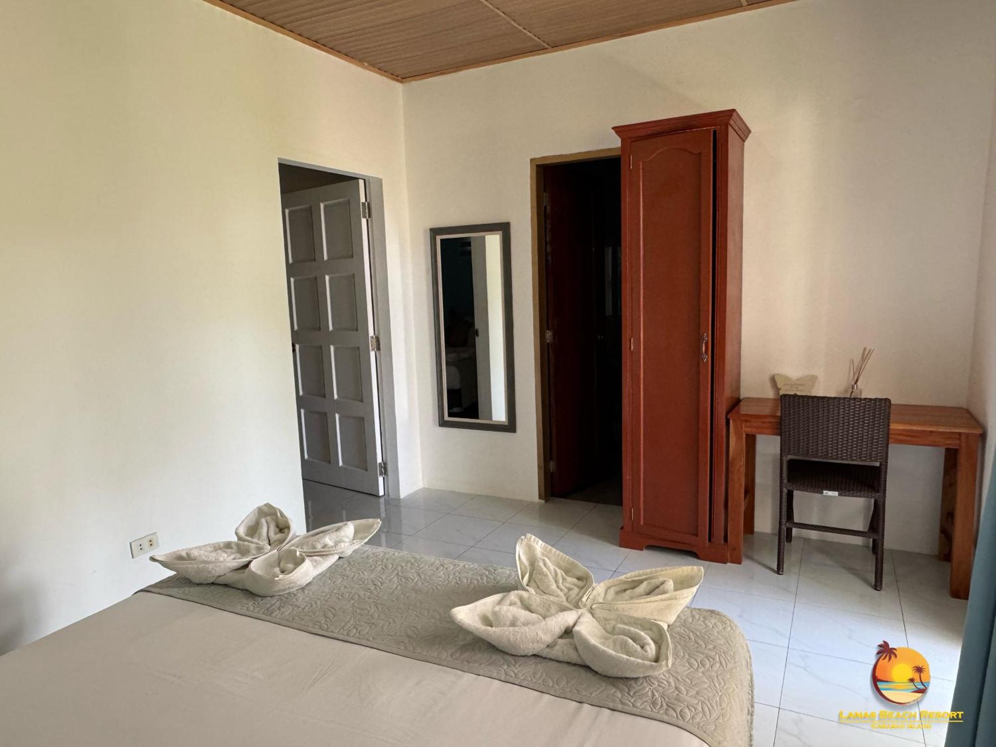 Lanas Beach Resort Carabao Island San Jose  Exterior photo